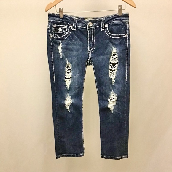 L.A. Idol 11 Cropped Capri Jeans Low Rise Embellished Flap Pockets Distressed - Picture 3 of 10